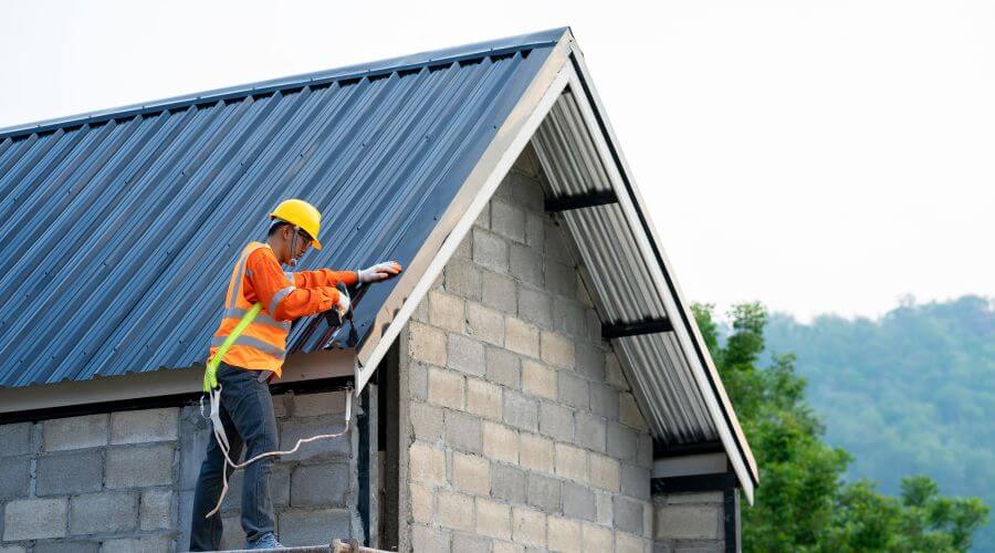 Expert flood damage restoration services in Durand, WI